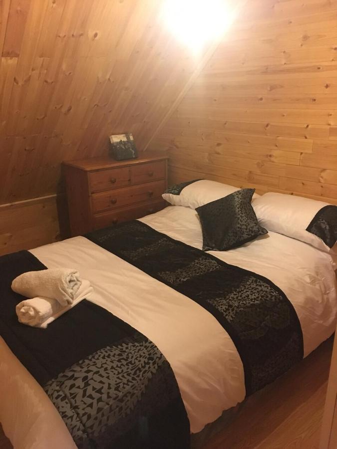 Вилла Log House Hideaway Johnswell Экстерьер фото